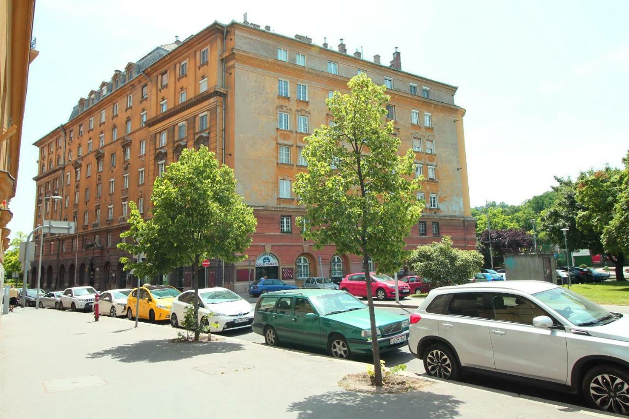 Castle Court Apartment Budapesta Exterior foto
